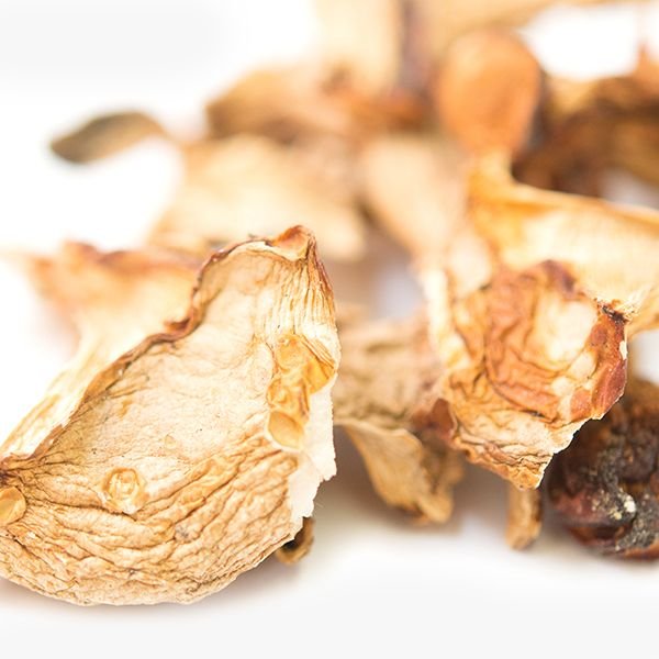 Dried Chanterelle Mushrooms